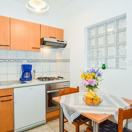 Apartment Darinka Пула Екстериор снимка