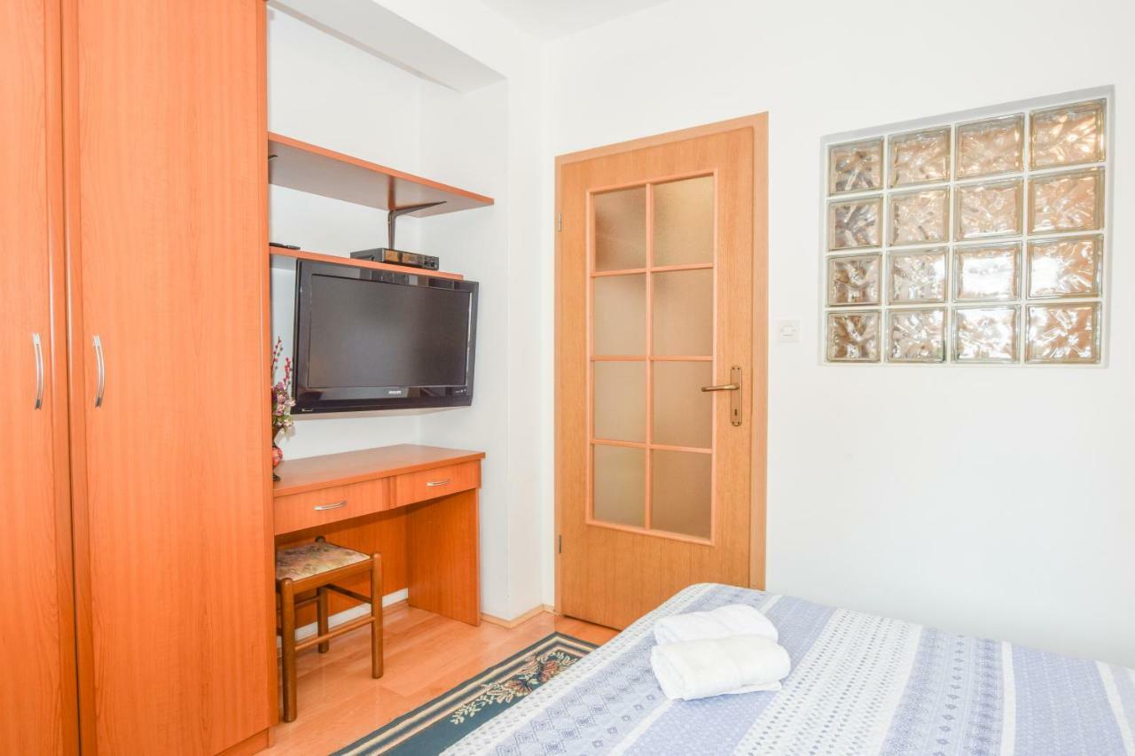 Apartment Darinka Пула Екстериор снимка