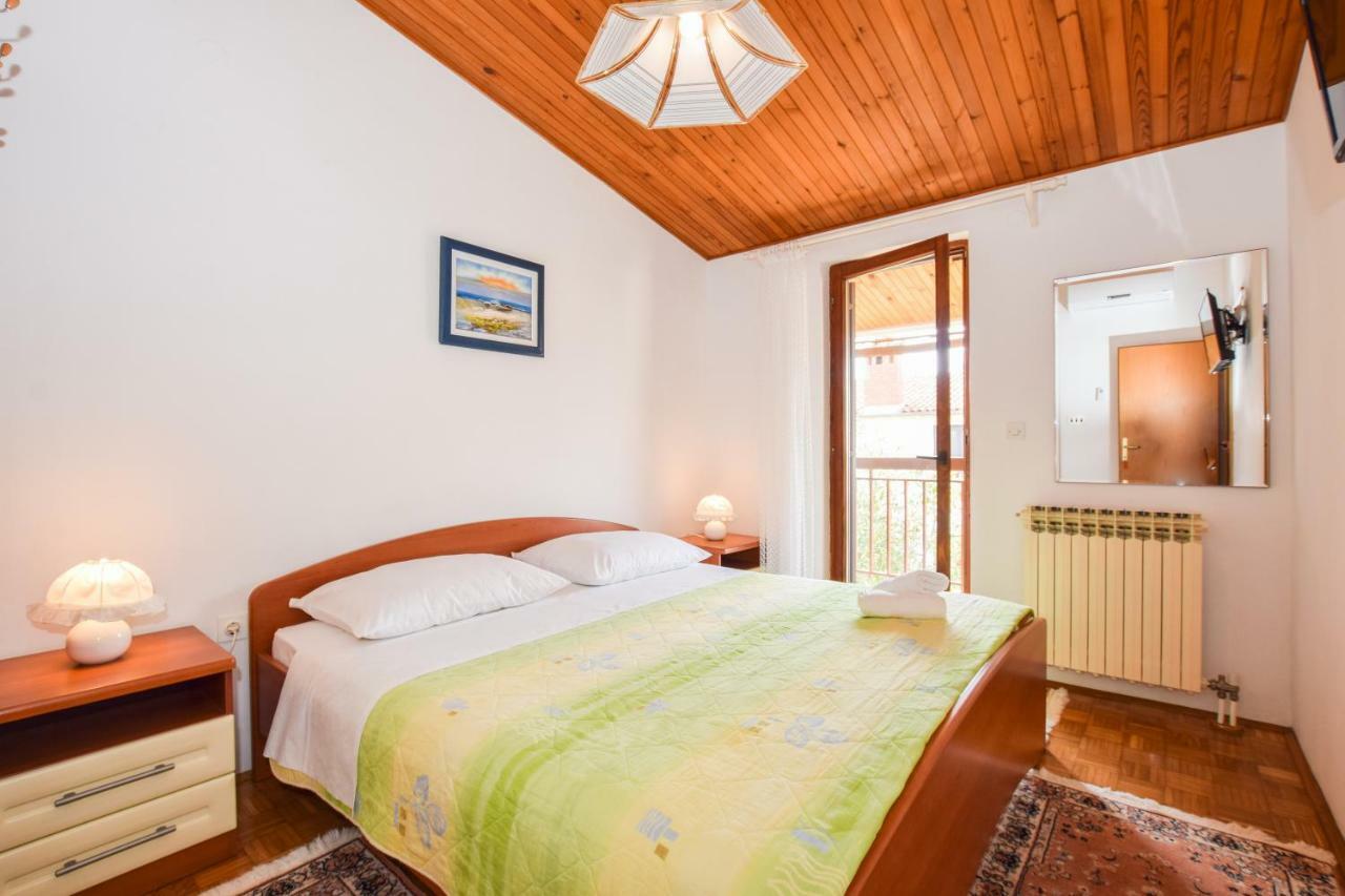 Apartment Darinka Пула Екстериор снимка