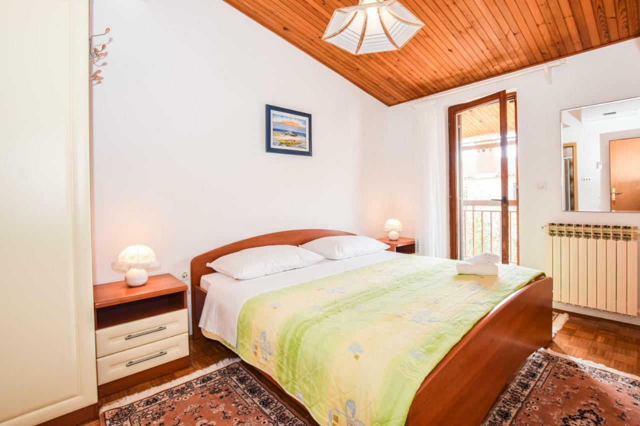 Apartment Darinka Пула Екстериор снимка
