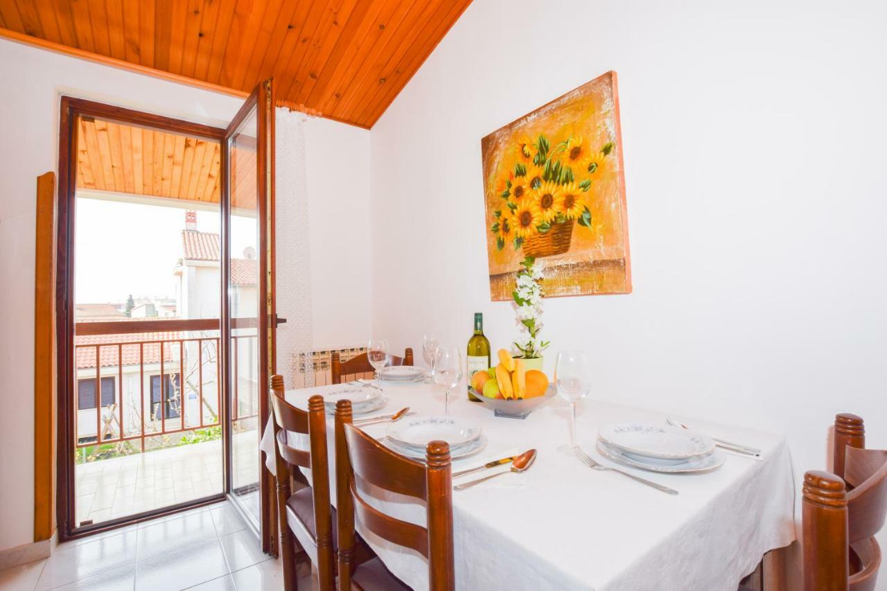 Apartment Darinka Пула Екстериор снимка